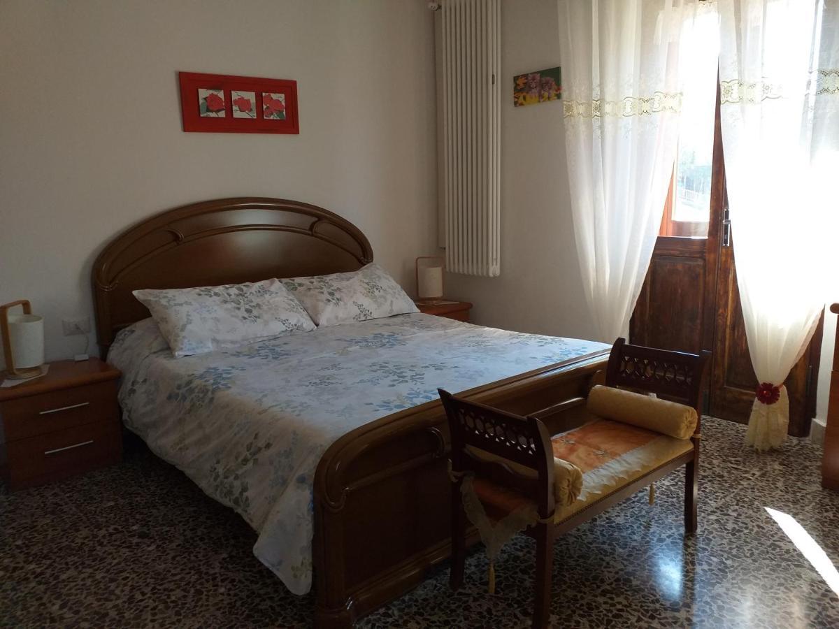 Bed & Breakfast La Rosa Rossa Cagli Eksteriør bilde